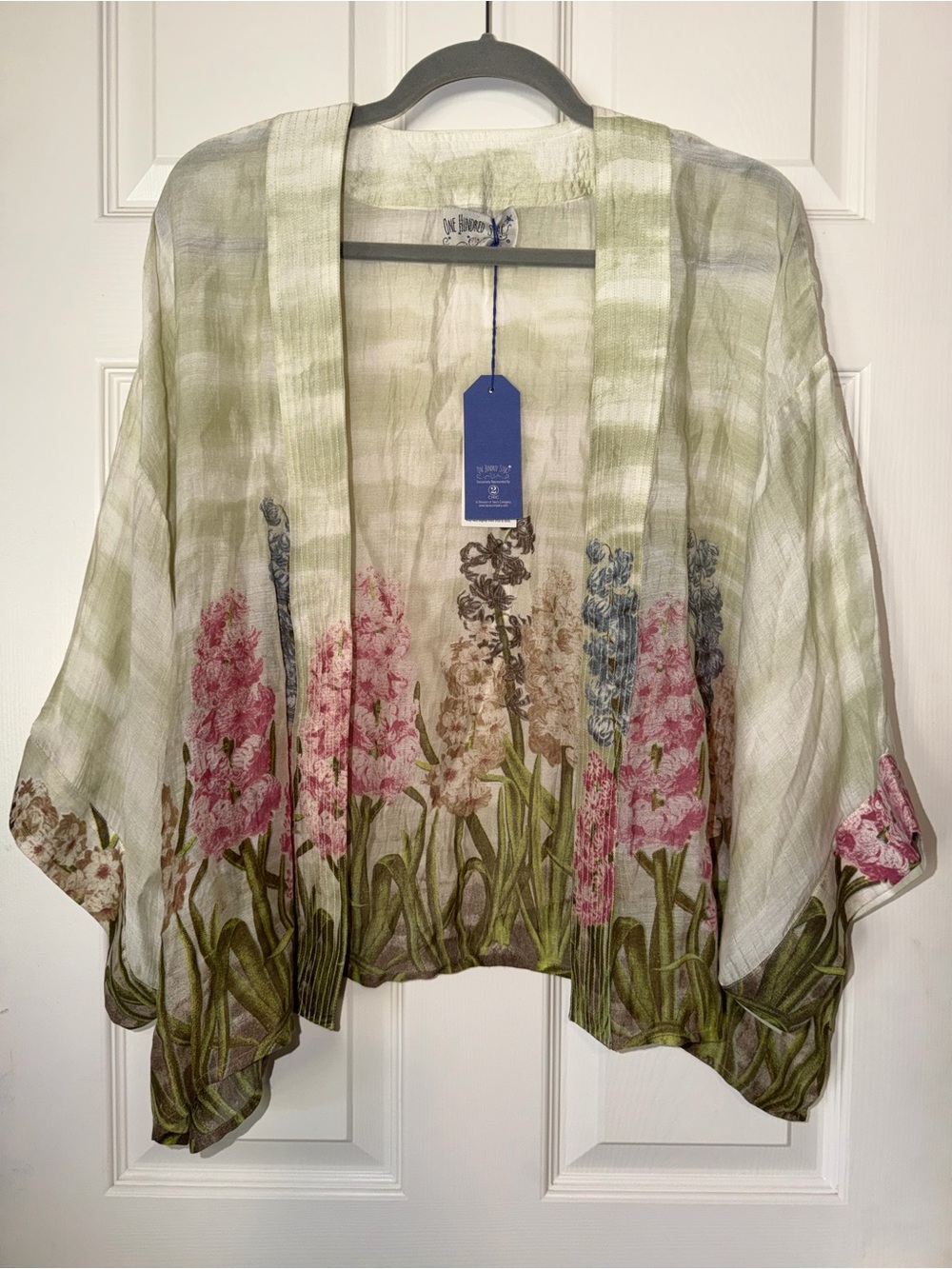 One Hundred Stars Light Green & Cream Floral Hyacinth Kimono